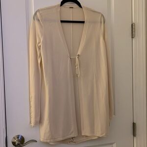Elie Tahari  S cream, long sleeved Cardigan